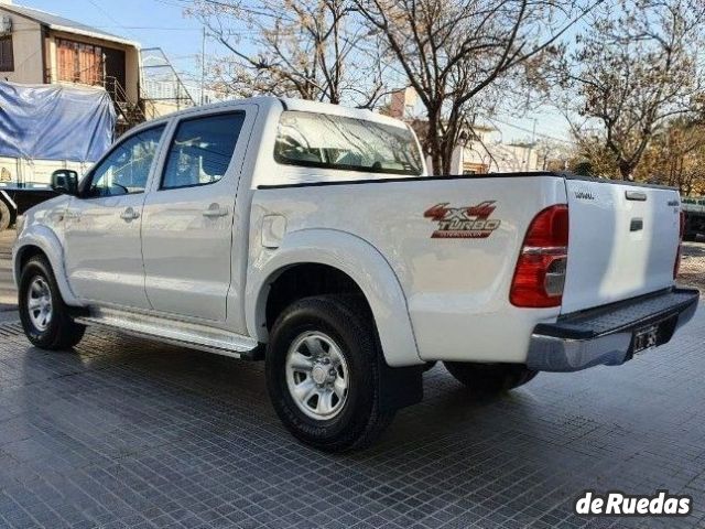 Toyota Hilux Usada en Mendoza, deRuedas