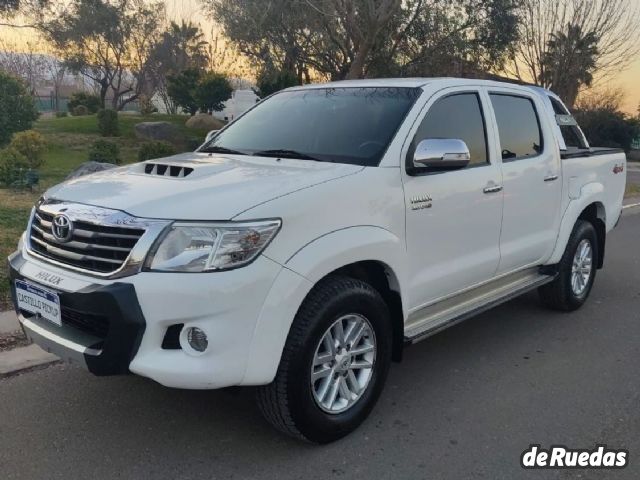 Toyota Hilux Usada en Mendoza, deRuedas