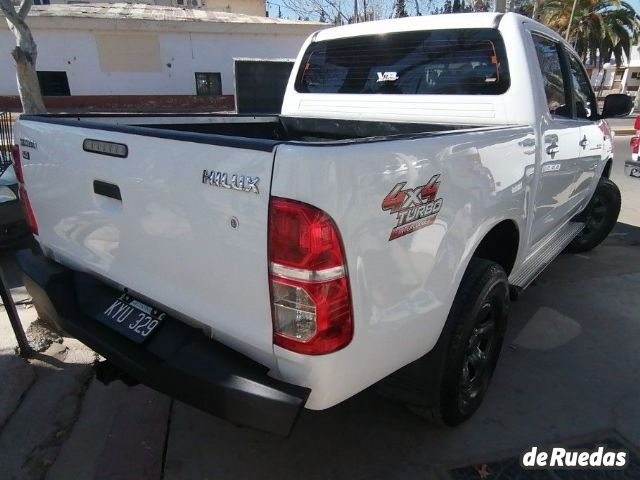 Toyota Hilux Usada en Mendoza, deRuedas