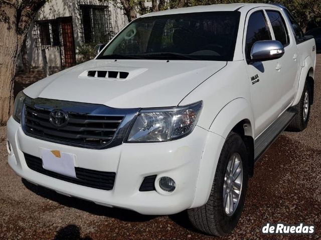 Toyota Hilux Usada en Mendoza, deRuedas