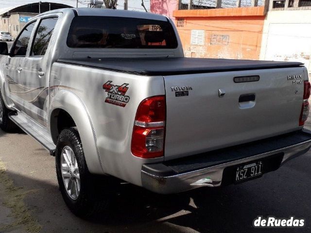 Toyota Hilux Usada en Mendoza, deRuedas