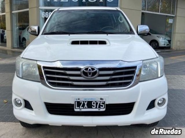 Toyota Hilux Usada en Mendoza, deRuedas