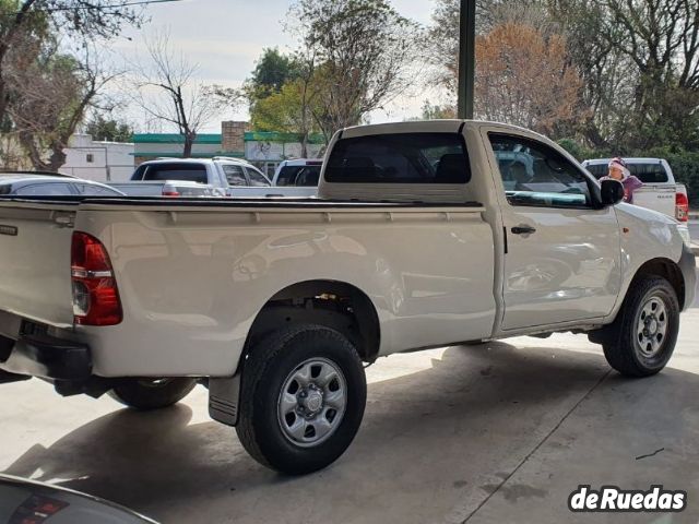 Toyota Hilux Usada en Mendoza, deRuedas