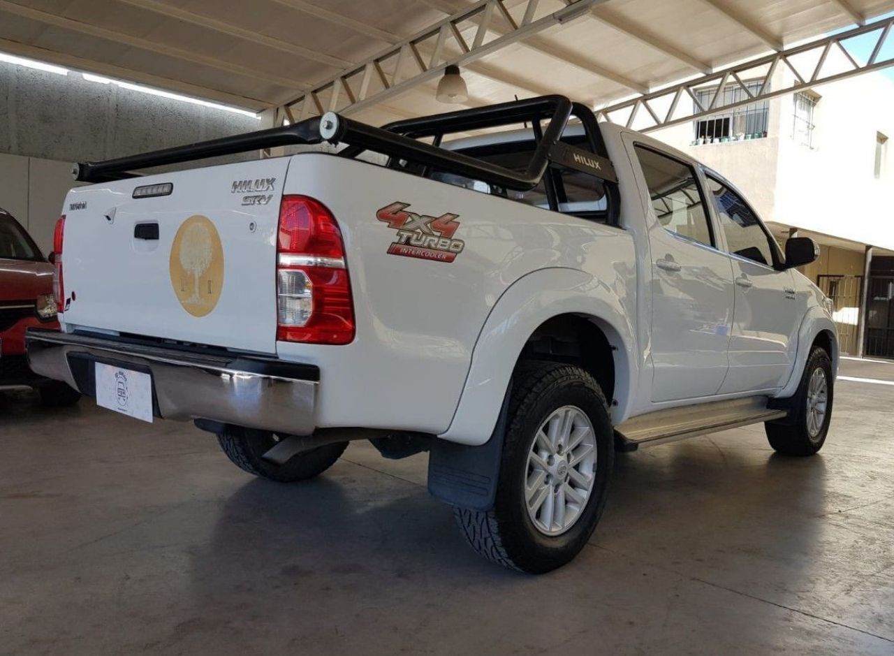 Toyota Hilux Usada en Mendoza, deRuedas