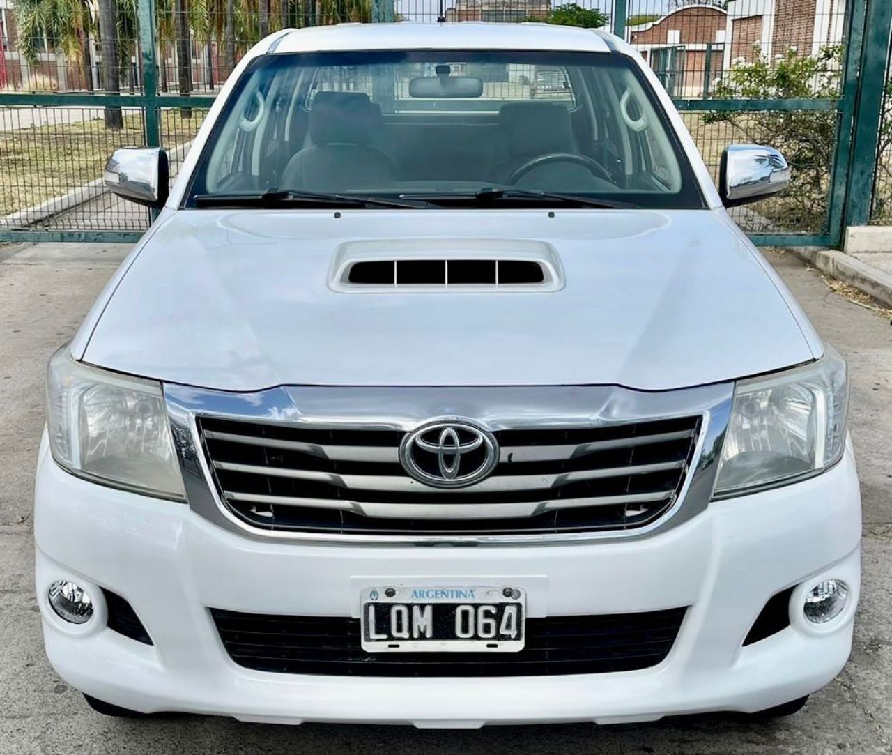 Toyota Hilux Usada en Córdoba, deRuedas