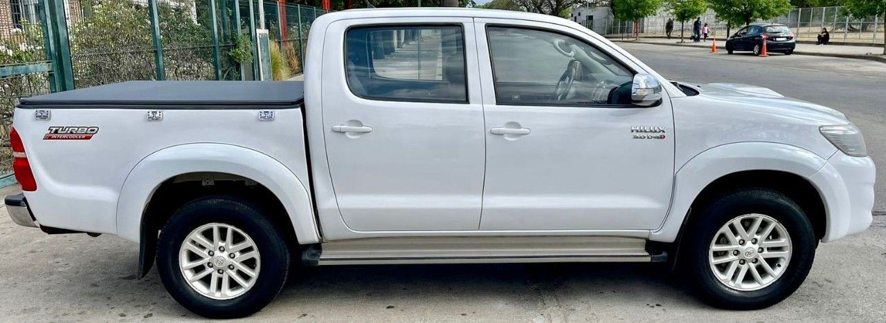 Toyota Hilux Usada en Córdoba, deRuedas