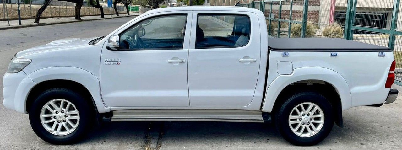 Toyota Hilux Usada en Córdoba, deRuedas