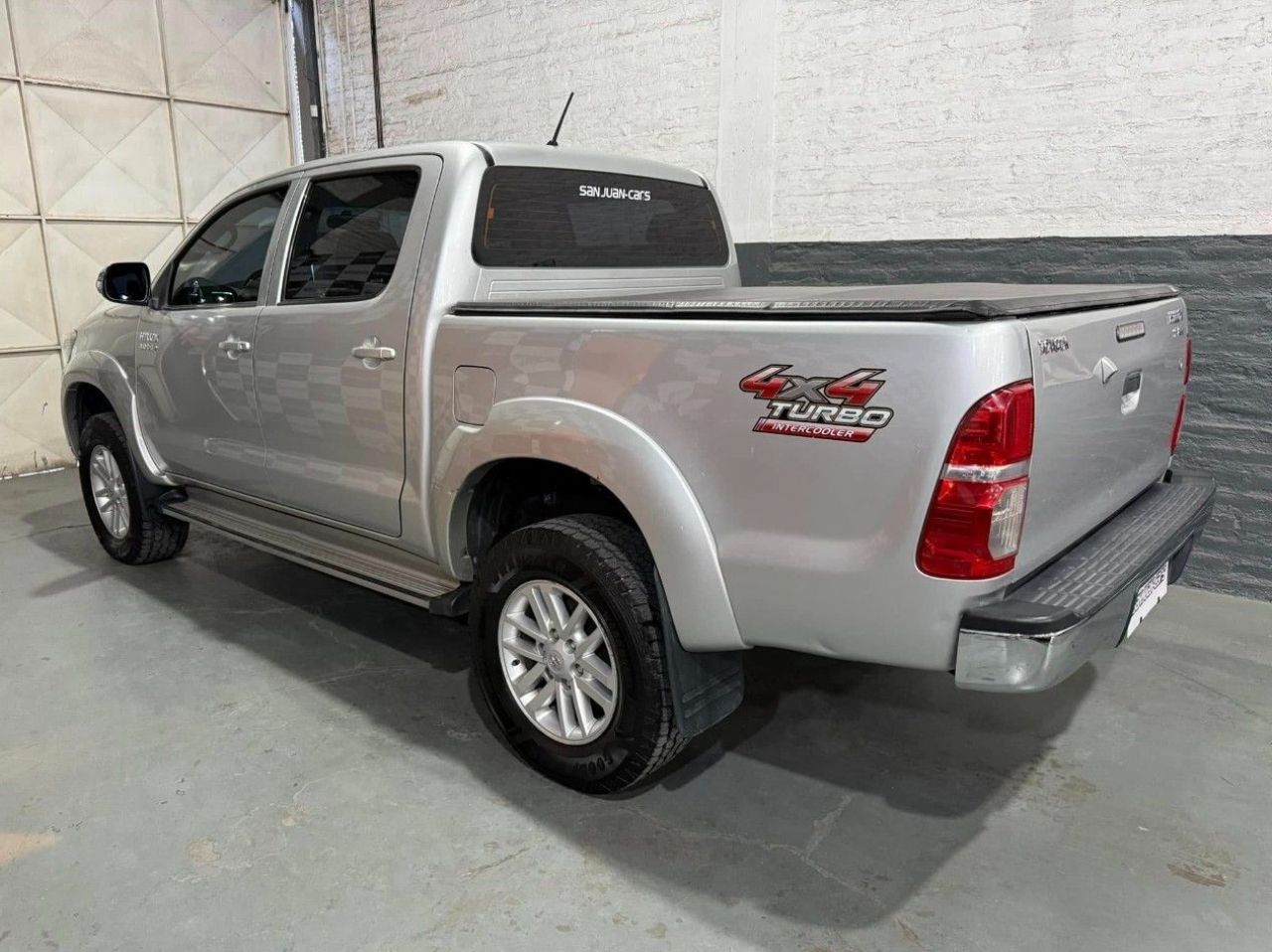 Toyota Hilux Usada en San Juan, deRuedas