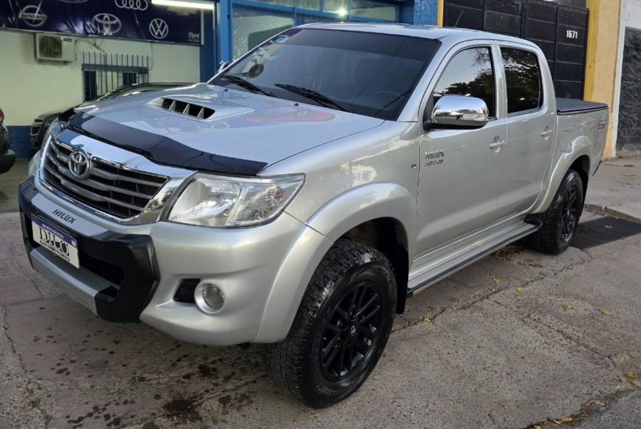 Toyota Hilux Usada en Mendoza, deRuedas