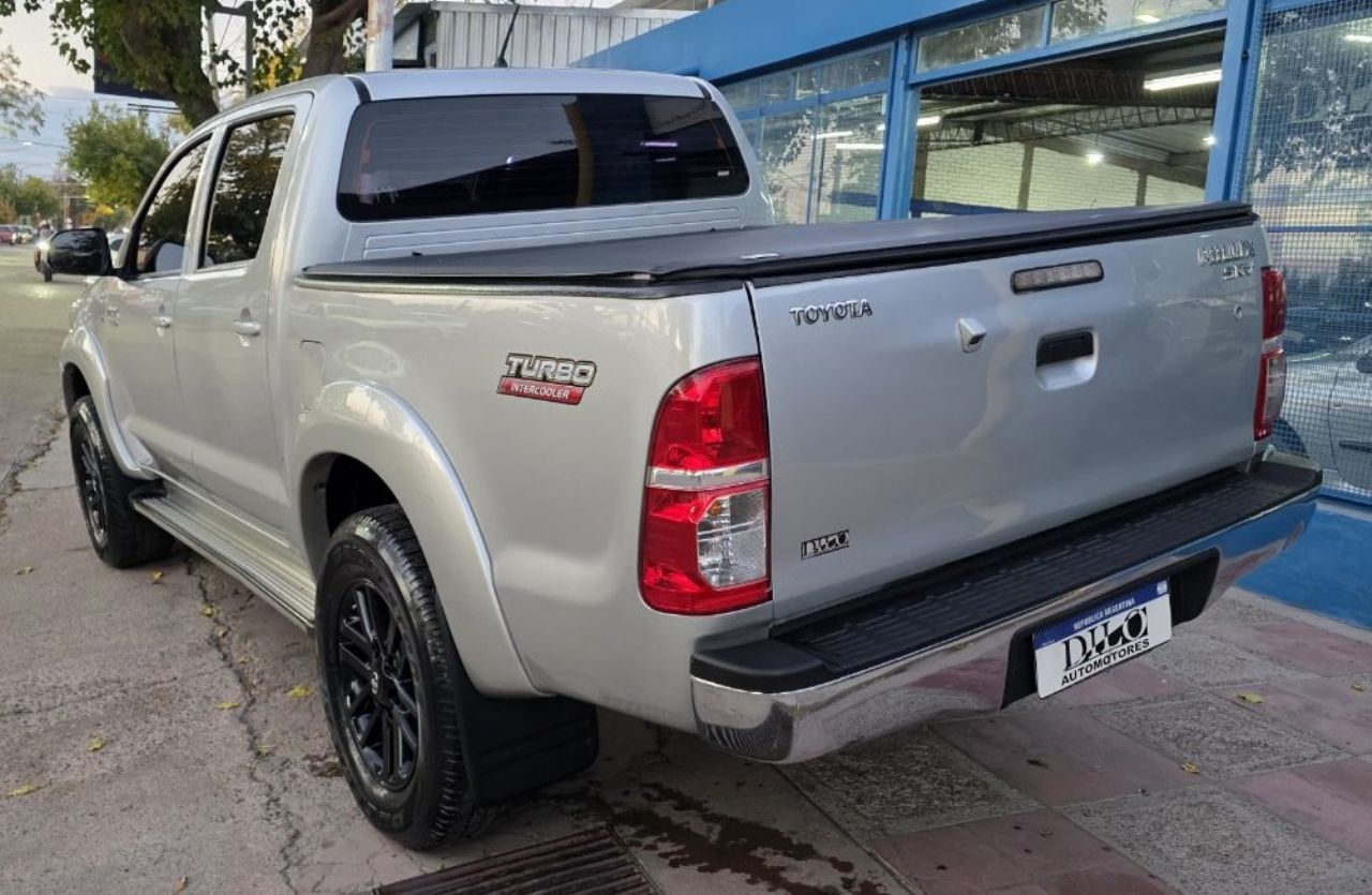 Toyota Hilux Usada en Mendoza, deRuedas