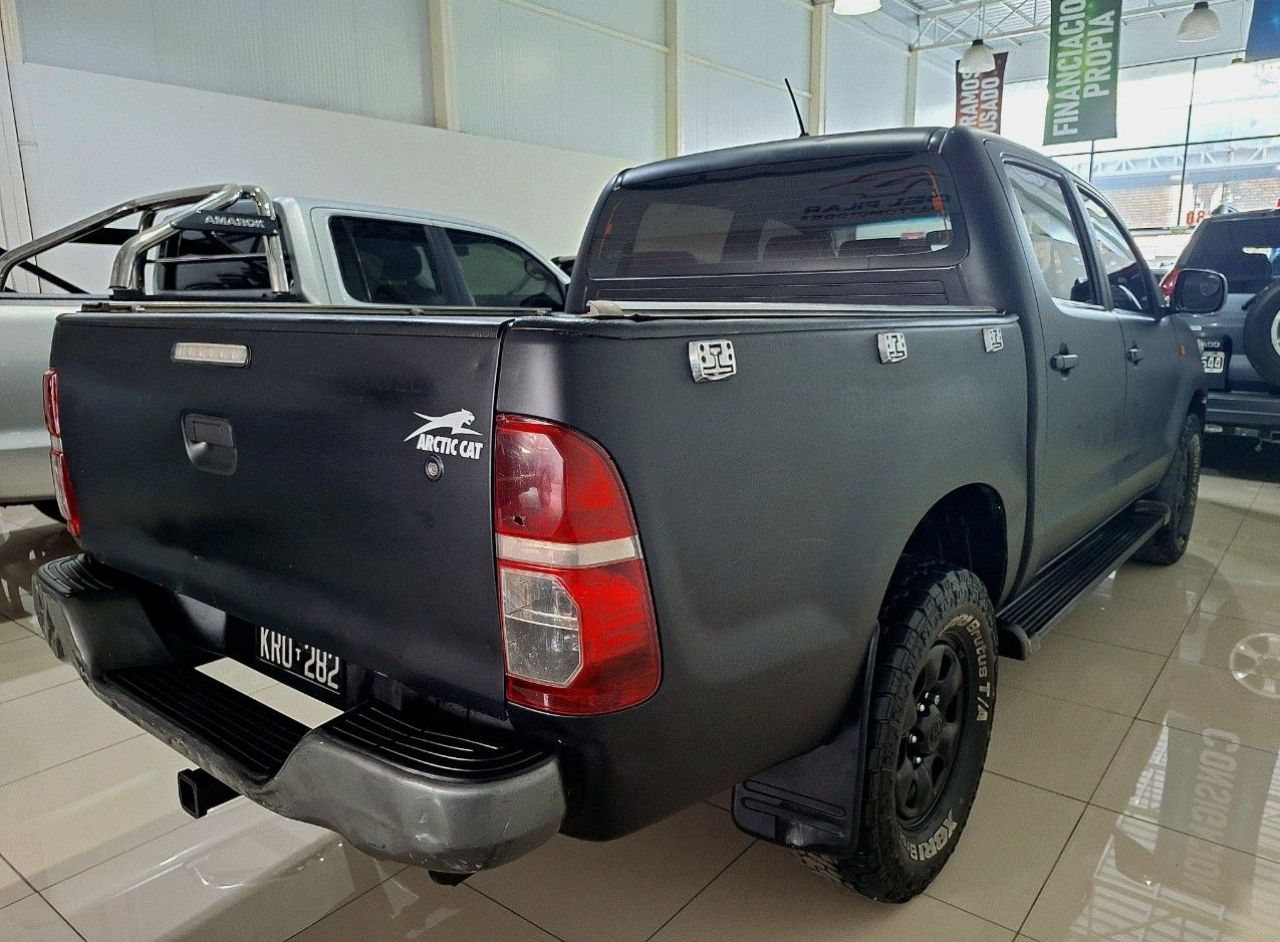 Toyota Hilux Usada Financiado en Mendoza, deRuedas
