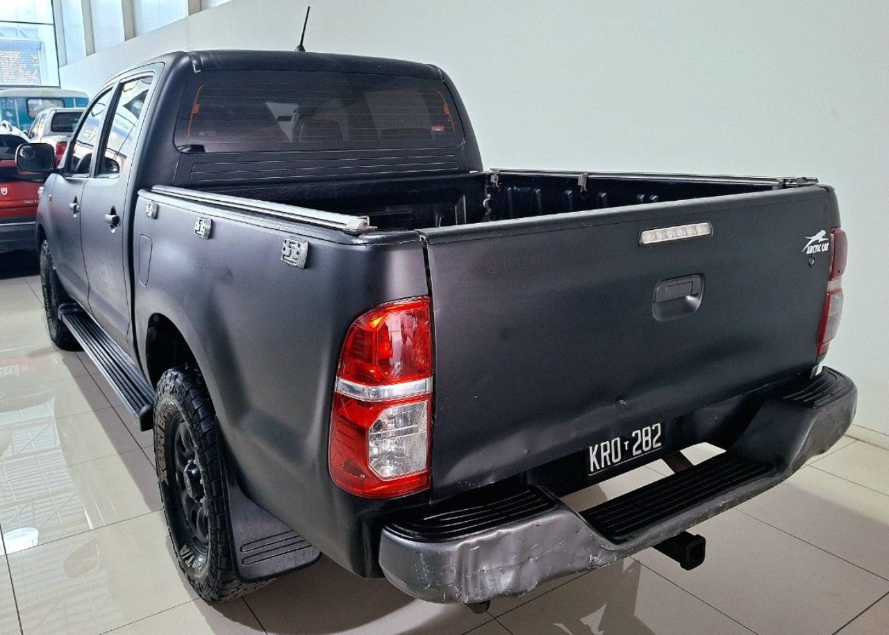 Toyota Hilux Usada Financiado en Mendoza, deRuedas