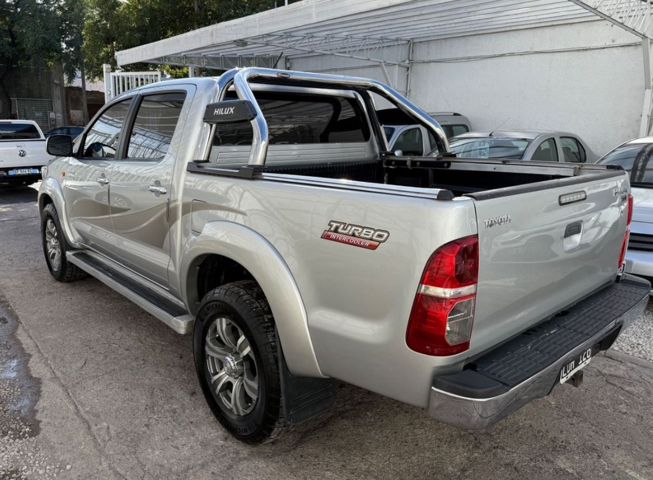 Toyota Hilux Usada en San Luis, deRuedas
