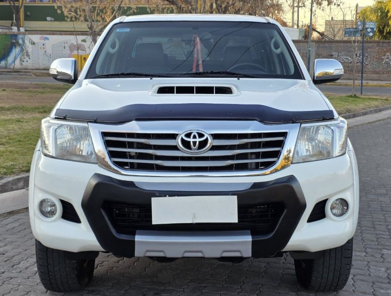 Toyota Hilux Usada en Mendoza, deRuedas