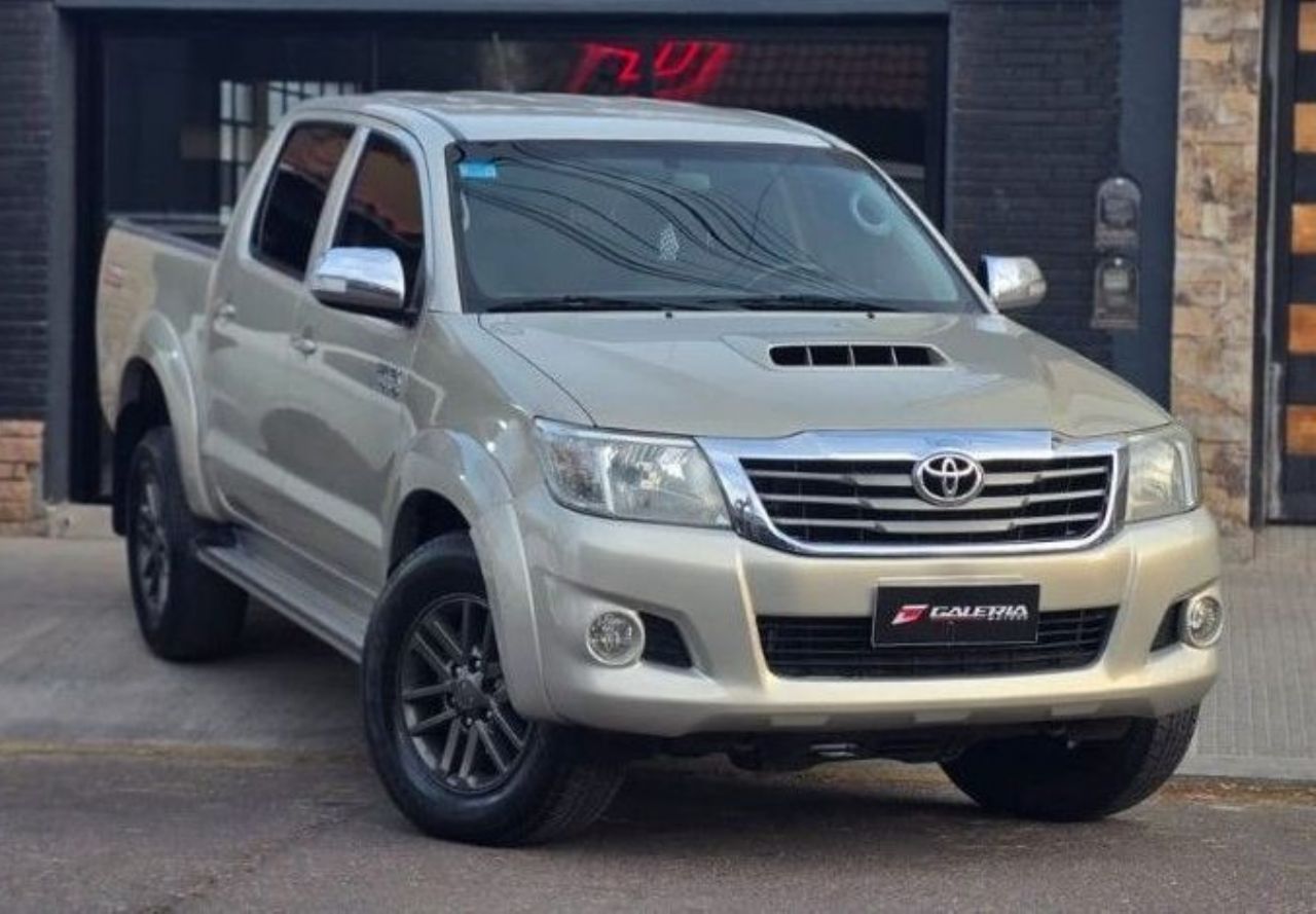 Toyota Hilux Usada en Mendoza, deRuedas