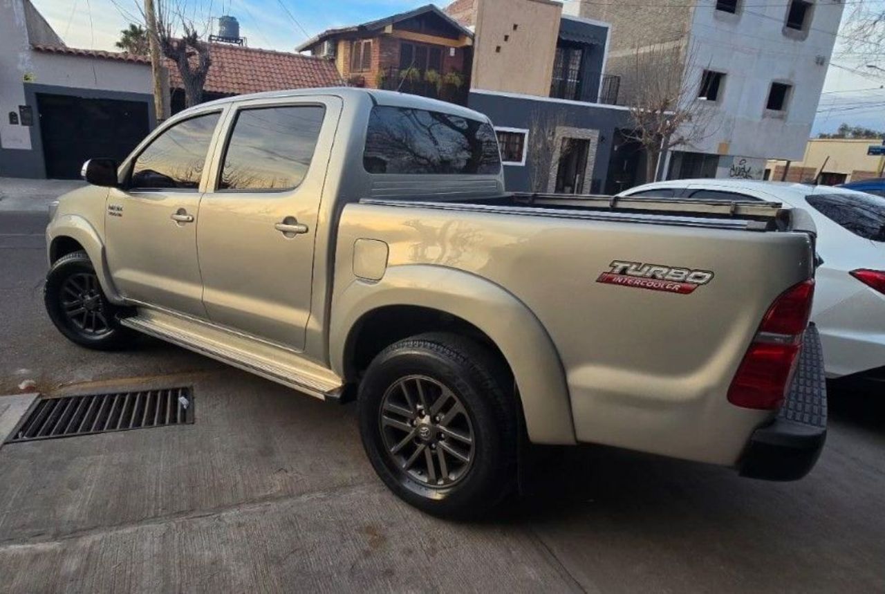 Toyota Hilux Usada en Mendoza, deRuedas