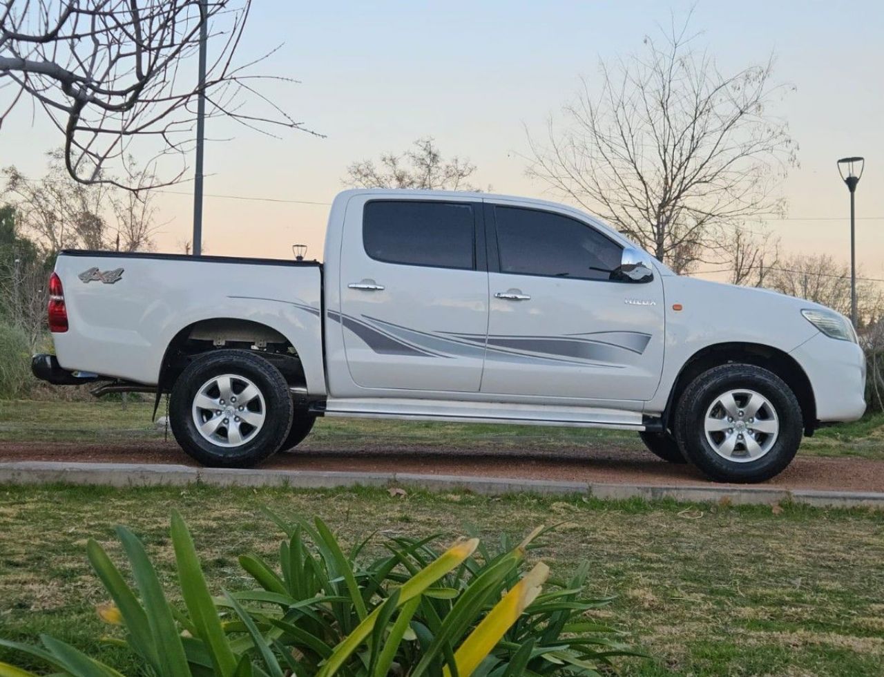 Toyota Hilux Usada en Mendoza, deRuedas