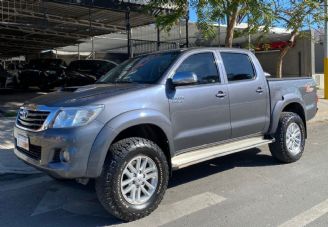 Toyota Hilux Usada en San Juan Financiado