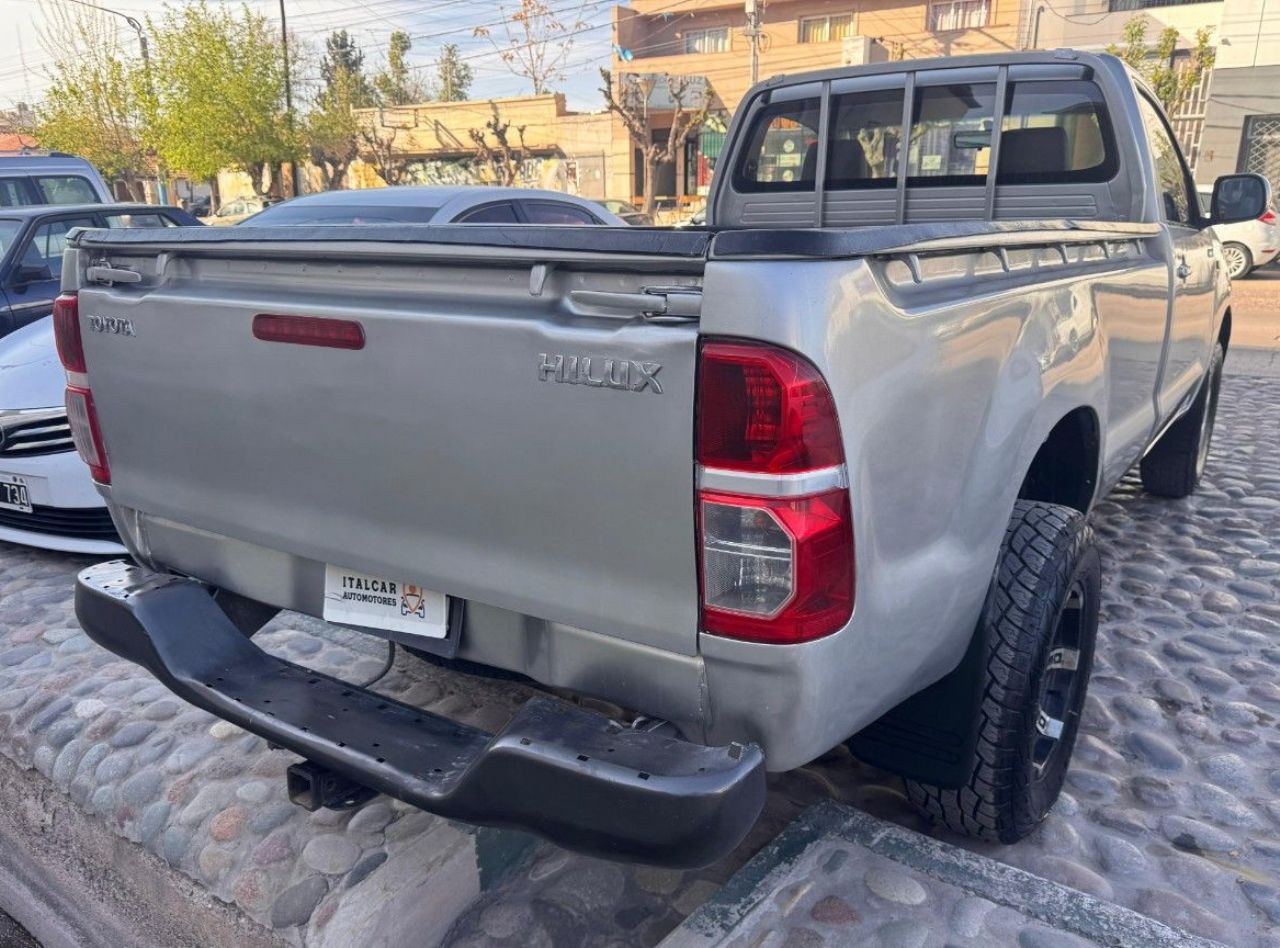 Toyota Hilux Usada Financiado en Mendoza, deRuedas