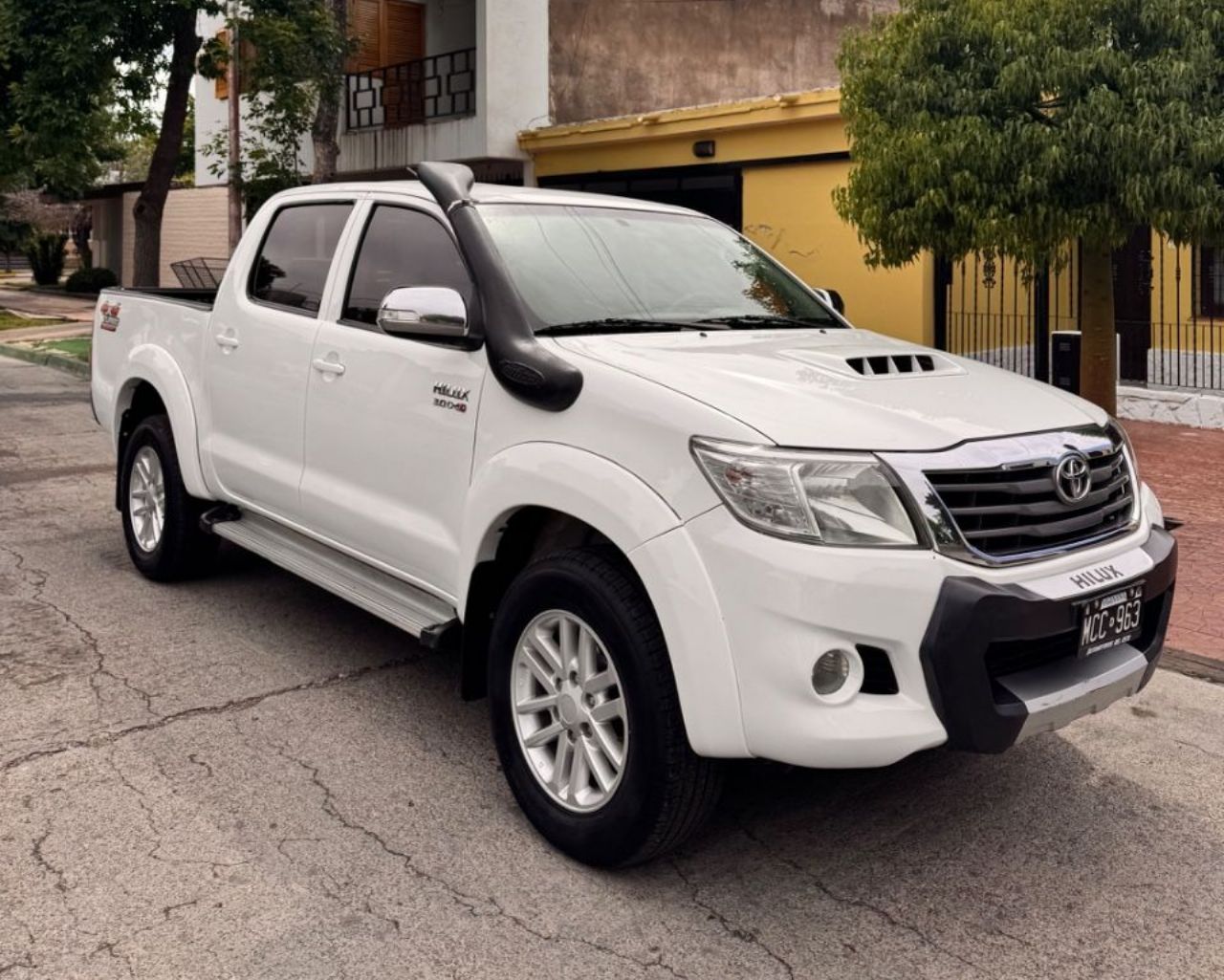Toyota Hilux Usada en Mendoza, deRuedas