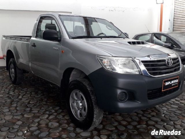 Toyota Hilux Usada en Mendoza, deRuedas