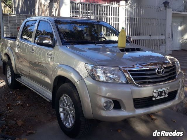 Toyota Hilux Usada en Mendoza, deRuedas
