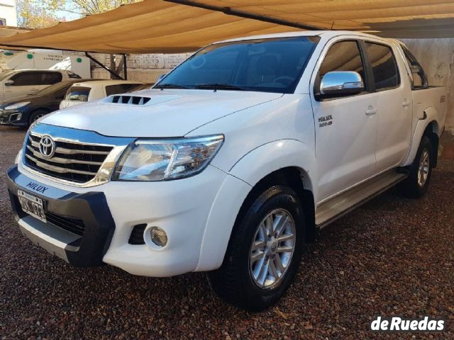 Toyota Hilux Usada en Mendoza, deRuedas