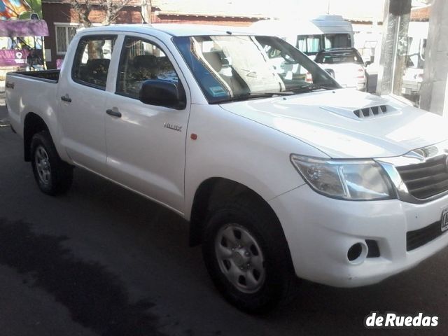 Toyota Hilux Usada en Mendoza, deRuedas