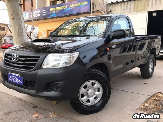 Toyota Hilux Usada en Mendoza, deRuedas