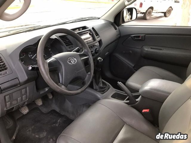 Toyota Hilux Usada en Mendoza, deRuedas