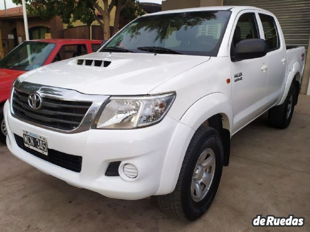 Toyota Hilux Usada en Mendoza, deRuedas