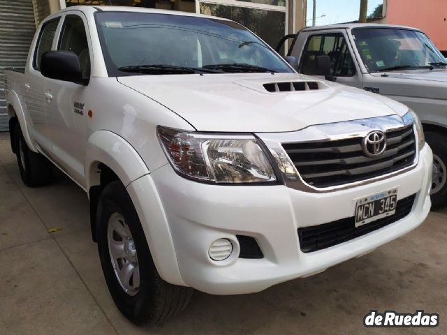 Toyota Hilux Usada en Mendoza, deRuedas