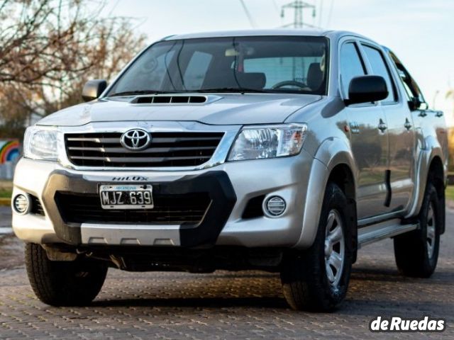 Toyota Hilux Usada en Mendoza, deRuedas