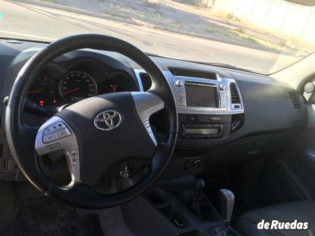 Toyota Hilux Usada en Mendoza, deRuedas