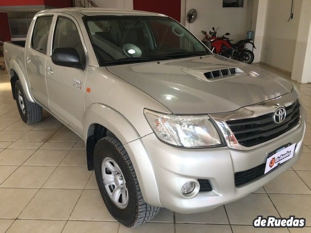 Toyota Hilux Usada en Mendoza, deRuedas