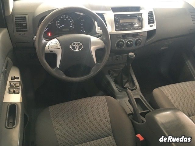 Toyota Hilux Usada en Mendoza, deRuedas