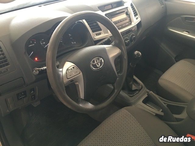 Toyota Hilux Usada en Mendoza, deRuedas