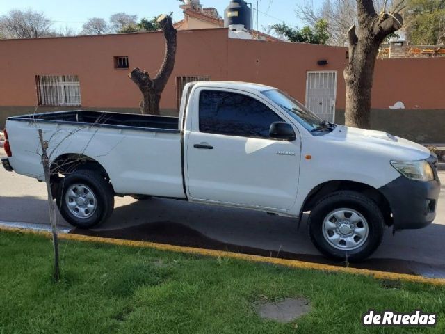 Toyota Hilux Usada en Mendoza, deRuedas