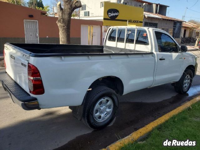 Toyota Hilux Usada en Mendoza, deRuedas