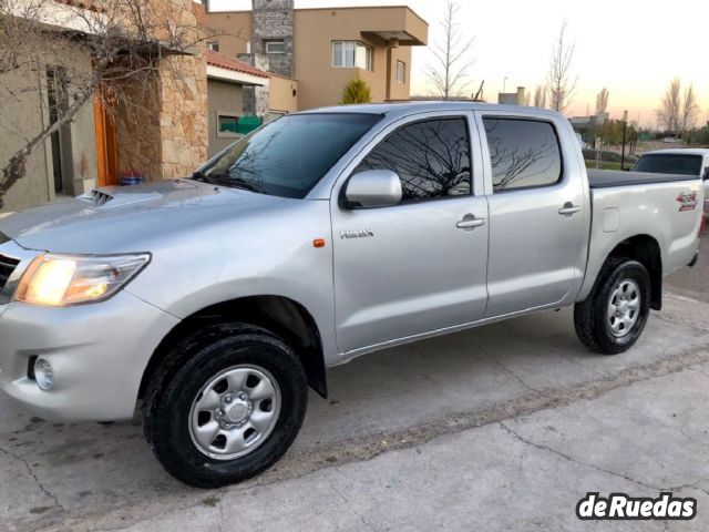 Toyota Hilux Usada en Mendoza, deRuedas