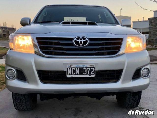 Toyota Hilux Usada en Mendoza, deRuedas