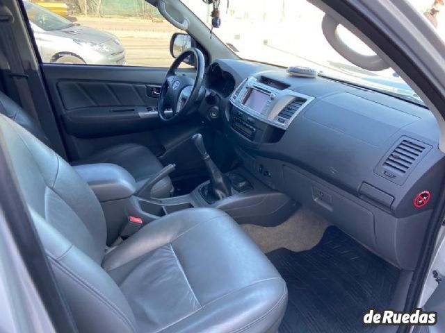 Toyota Hilux Usada en Mendoza, deRuedas