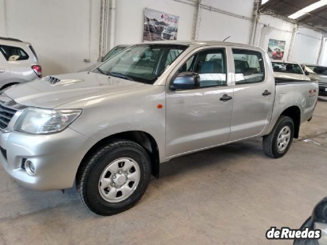 Toyota Hilux Usada en Mendoza, deRuedas