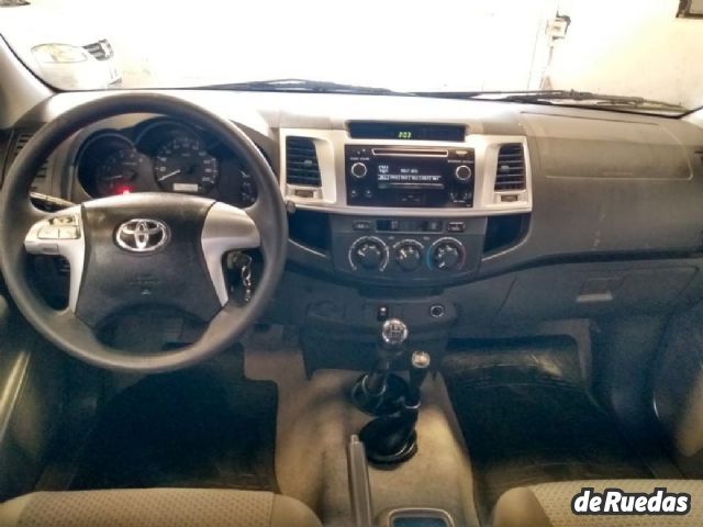 Toyota Hilux Usada en Mendoza, deRuedas