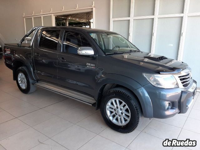 Toyota Hilux Usada en Mendoza, deRuedas