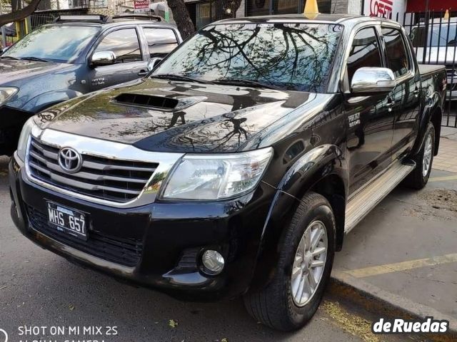 Toyota Hilux Usada en Mendoza, deRuedas