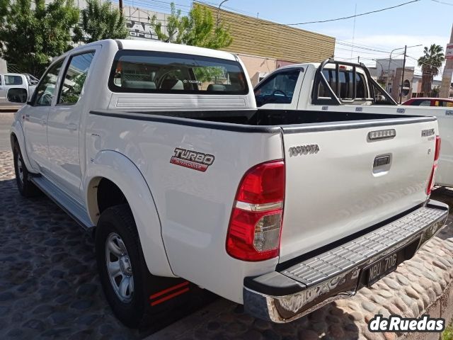 Toyota Hilux Usada en Mendoza, deRuedas