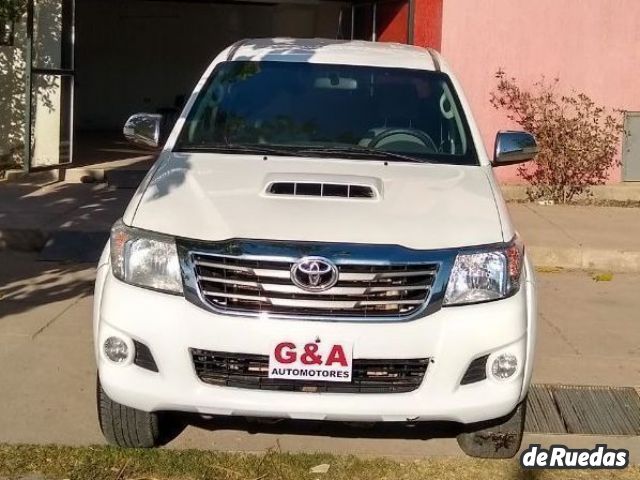 Toyota Hilux Usada en Mendoza, deRuedas