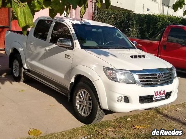 Toyota Hilux Usada en Mendoza, deRuedas