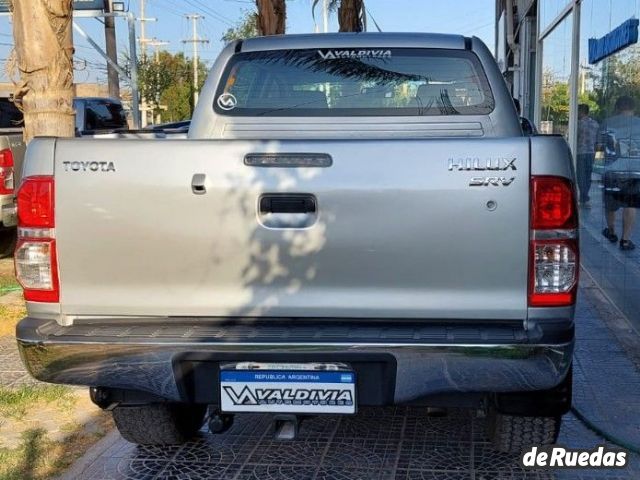 Toyota Hilux Usada en San Juan, deRuedas